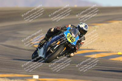 media/Dec-16-2023-CVMA (Sat) [[bb38a358a2]]/Race 11 Amateur Supersport Open/